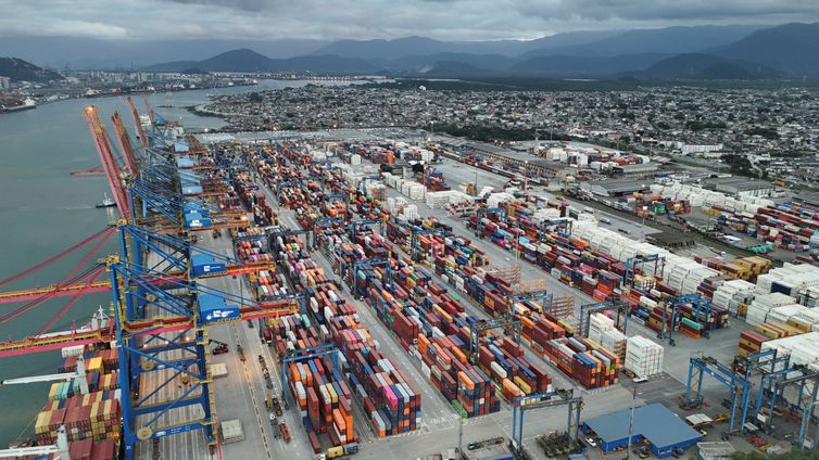 Apex planeja investir R$ 130 milhões na diversificação de exportações