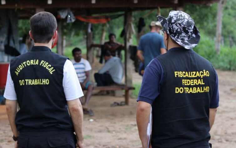 Brasil reage a acusações dos EUA sobre trabalho forçado em café