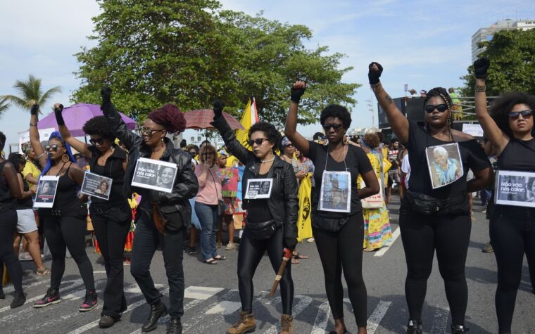 Blackwashing: entenda a prática e suas implicações no antirracismo