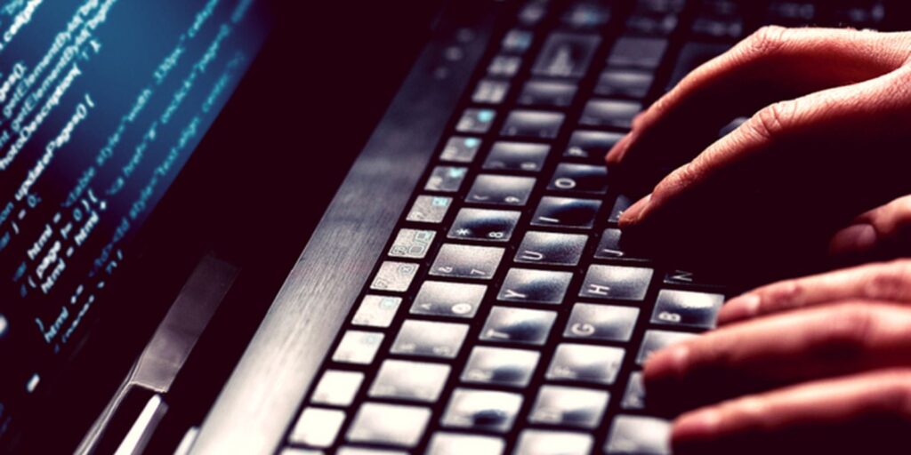 Golpistas usam programa Desenrola Brasil para aplicar golpes online