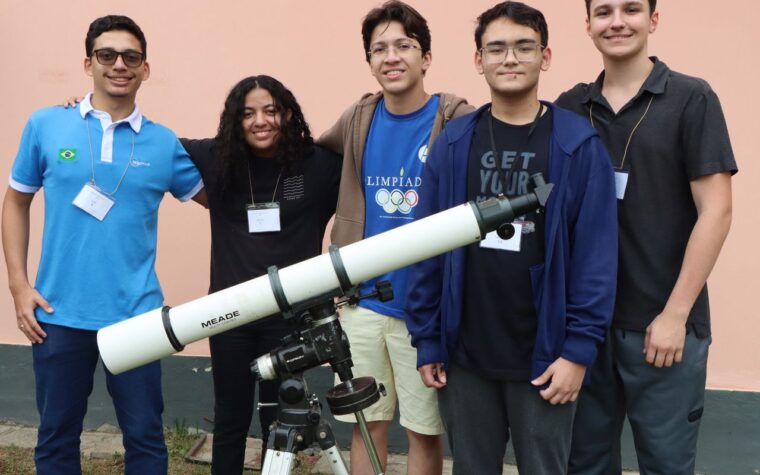 Estudantes brasileiros brilham na Olimpíada de Astronomia no Vietnã