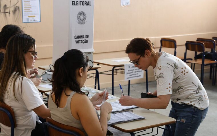Abstenção no primeiro turno em SP alcança 22,5% dos eleitores
