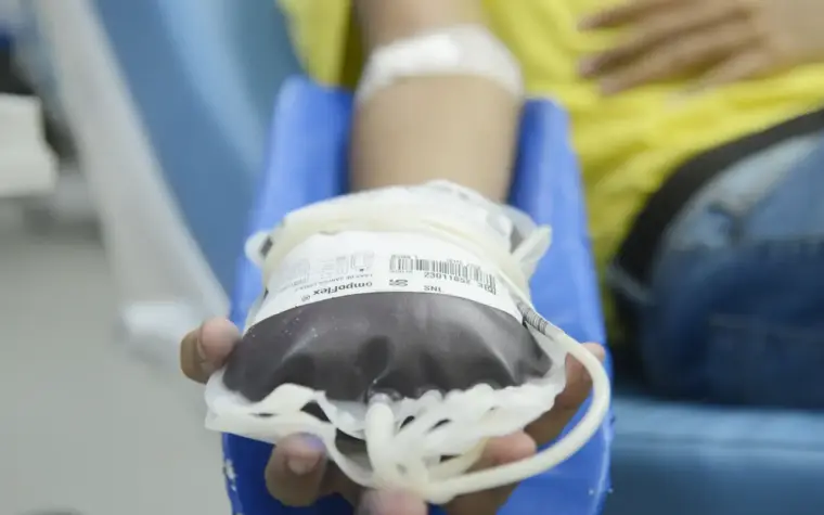 Anatel autoriza doação de sangue para idosos acima de 70 anos