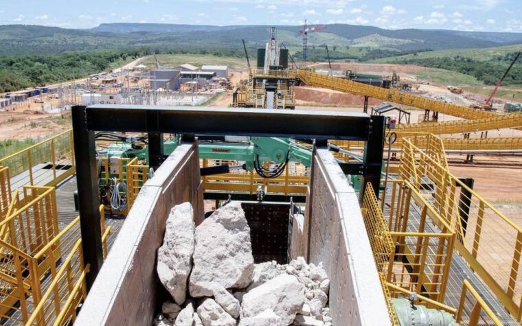 Emprego em minerais estratégicos no Brasil chega a 129 mil trabalhadores