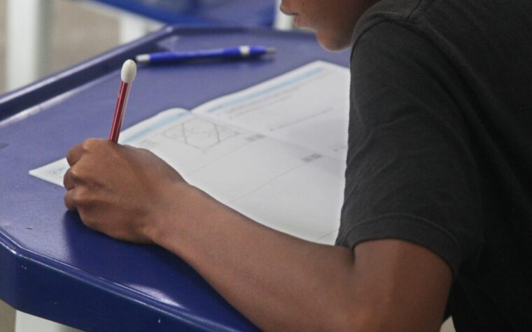 Competição de Matemática mobiliza estudantes e educadores no país hoje